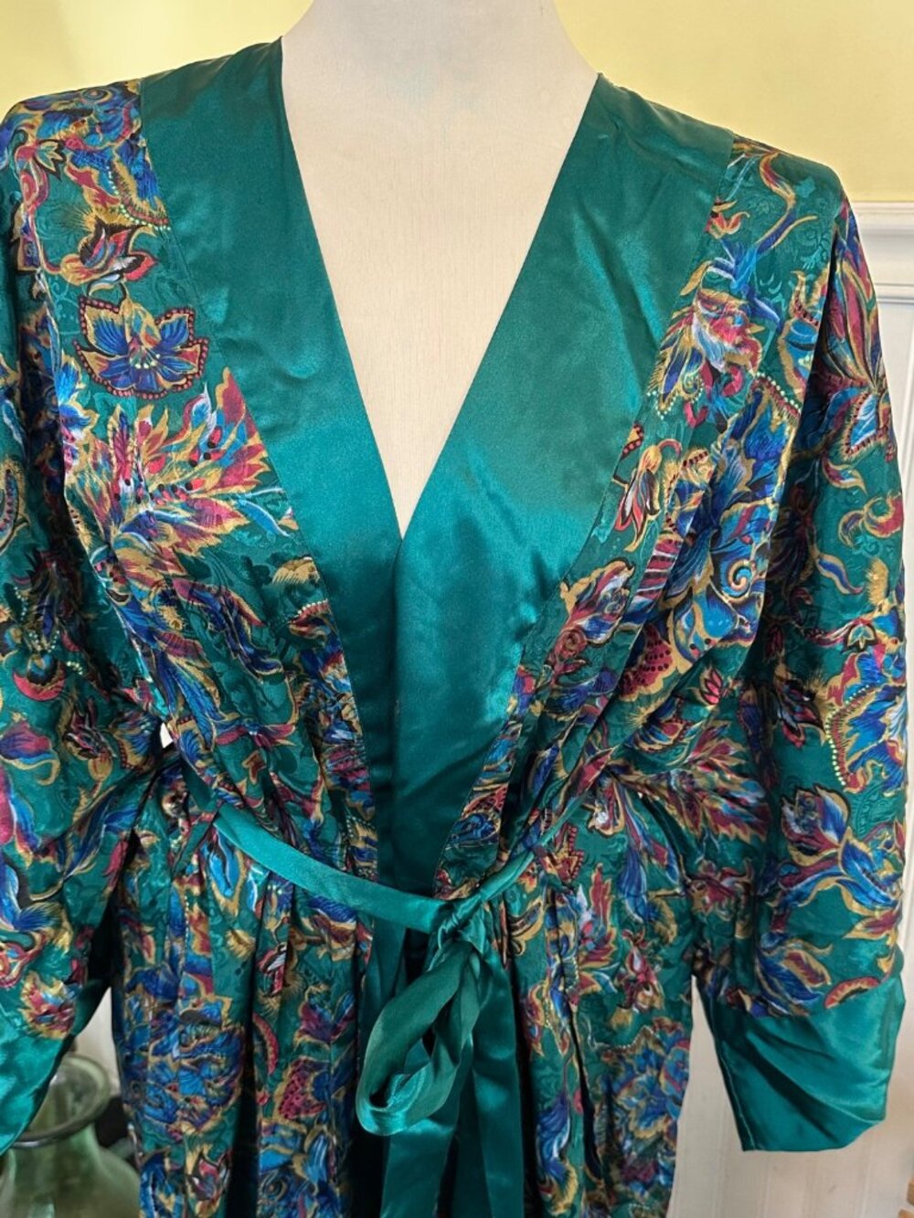 Vintage 90s Victoria's Secret Teal & Multicolor Floral Satin Kimono Robe NWT M/L - Picture 5 of 6